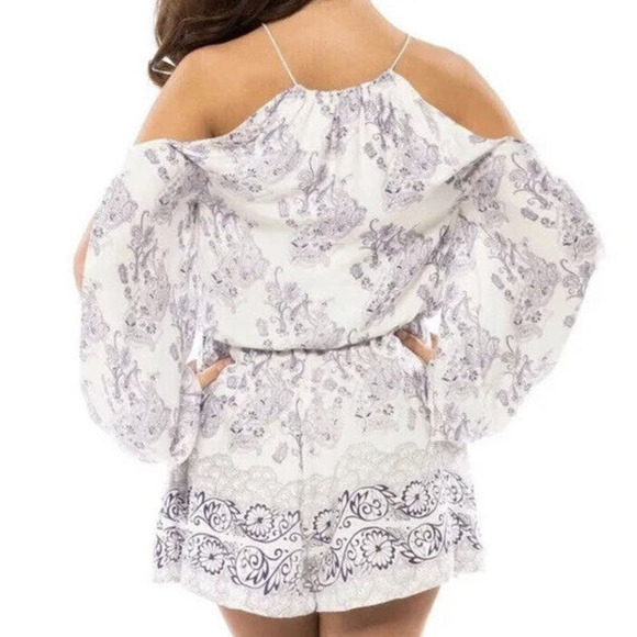 The Jetset Diaries Paisley Slit Sleeve Infinity Romper White/purple Womens Sz XS - Picture 2 of 10